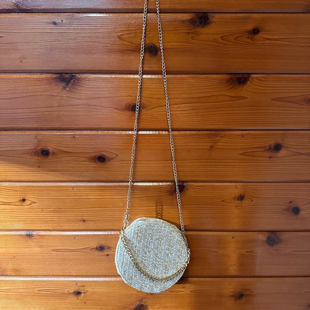 Chic Gold Woven Crossbody Bag